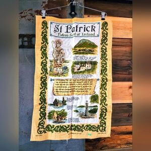 Vintage Linen St. Patrick dish towel. Made in Ireland